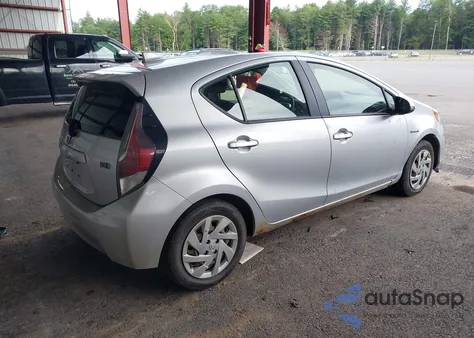 2015 Toyota Prius C Three from USA, damaged, VIN JTDKDTB30F1580908